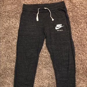 Nike Capri Joggers